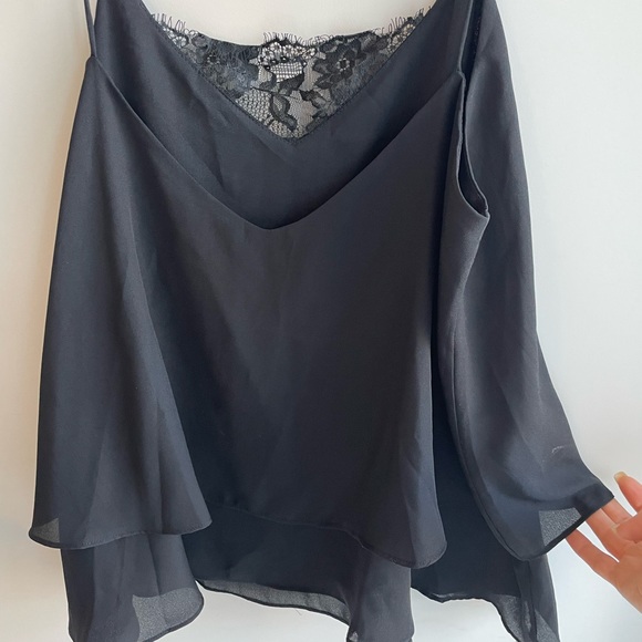 Multi layered black camisole - Picture 2 of 4